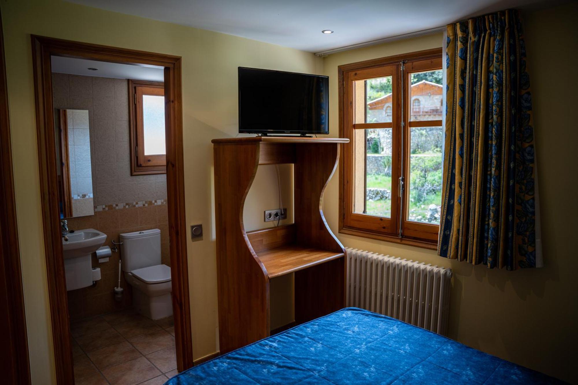 Hostal Cal Francisco Gósol Exteriér fotografie