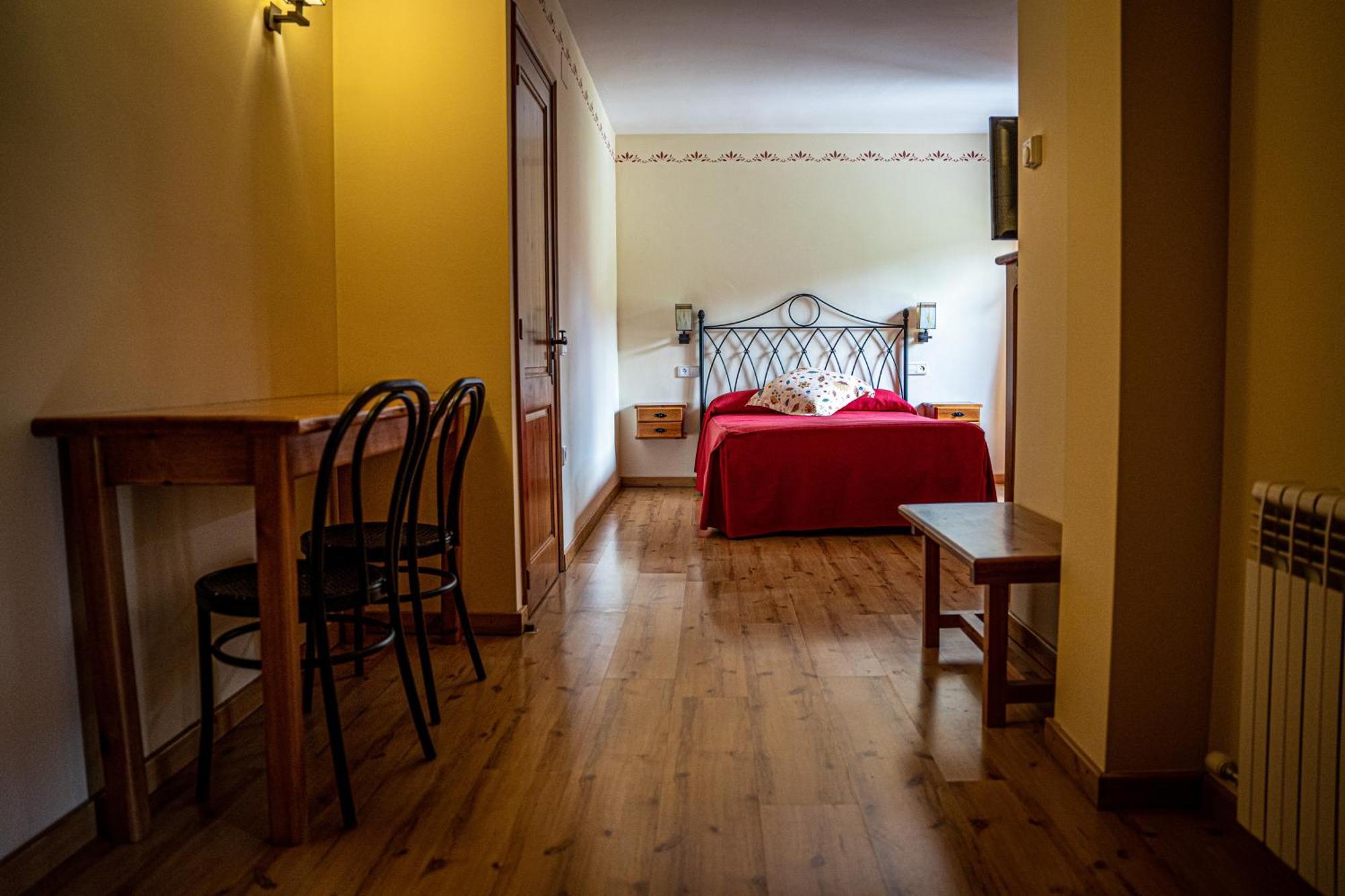 Hostal Cal Francisco Gósol Exteriér fotografie